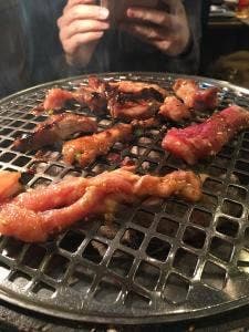 金獅子のホルモン 元町店