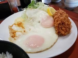 富山中央卸売市場 レストラン中央