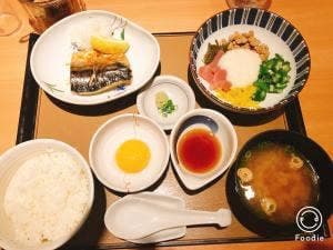 やよい軒 倉敷平田店