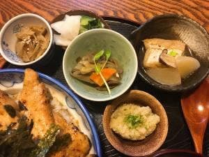 ごはん処たてしな