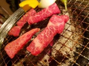 炭火焼肉ときん百合が原店