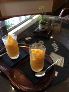 カフェ＆ギャラリー takayama warajiya