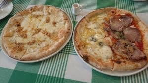 山のはちみつ屋ピザ工房