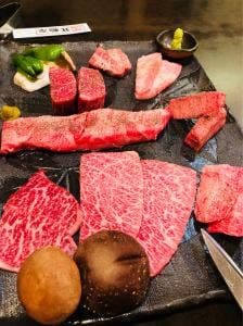 焼肉 箕輪亭