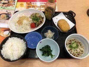 夢庵 秦野インター店