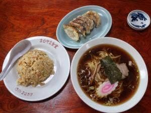 まるやま食堂