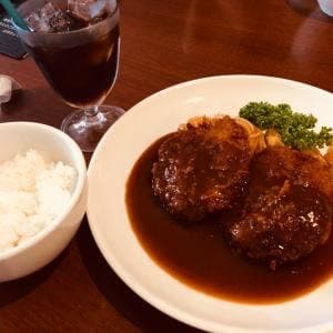 洋食とワイン つつじ亭