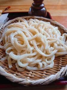 手打うどんどん兵衛