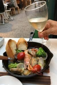 みろくバル HACHI 八戸屋台村みろく横丁