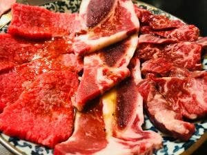 焼肉 ホルモン 朱