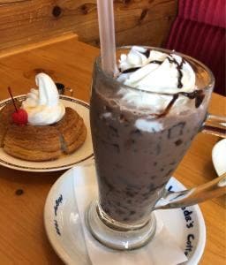 コメダ珈琲店 155号線常滑店