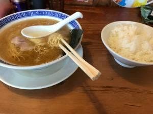 長浜豚骨まるえいラーメン