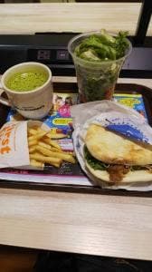 ウェンディーズ・ファーストキッチン 戸塚まるい食遊館店