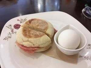 ビリオン珈琲 久安店