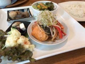 アン カフェ 205