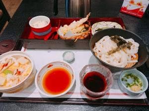 和食鍋処 すし半 布施店