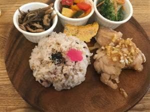 Sakura deli