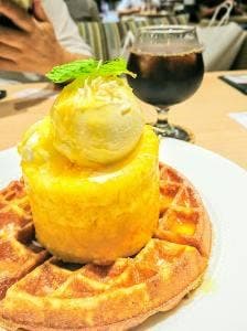 BOOKS&CAFE タカシマヤゲートタワーモール店