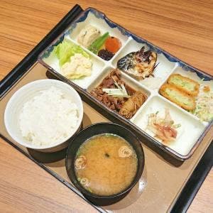 やよい軒 岐阜島店