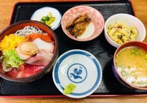 トミヤ食堂