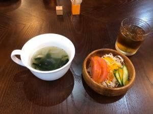 コーヒー&レストラン リーバ