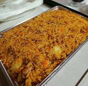 セイロン ホスト