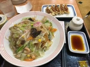 リンガーハット 町屋サンポップ店