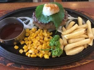 ロイヤルホスト 早島インター店