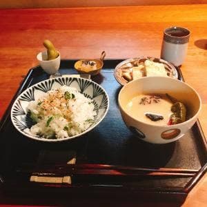 まつは