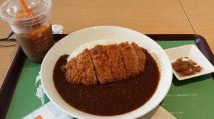 カフェ ファディ 時津店