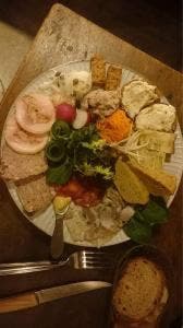 TROIS rojiura