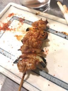 とり真