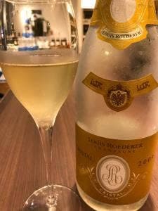ワインショップ・エノテカ 東京駅グランスタ丸の内店
