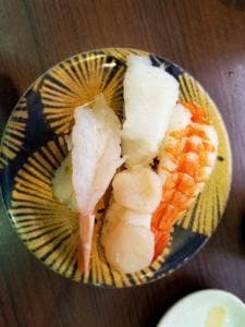 まわる寿司市場 長浜店