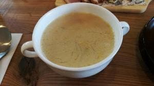 share cafe おおきな木で