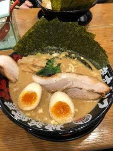 横浜家系ラーメン 辻田家 小山本店