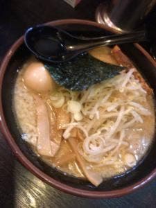 ハッスルラーメンホンマ 浅草店
