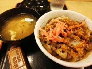 松屋 西小山店