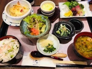 うまいんじょ処 魚や