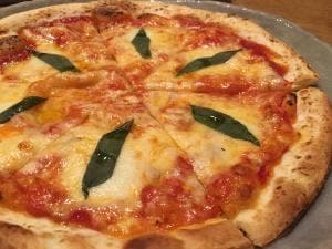 イタリアンダイニング 花の庵