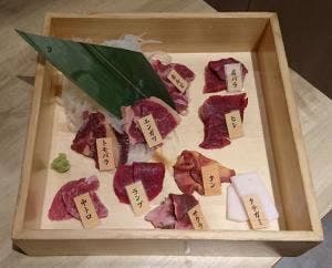 個室 霜降り肉寿司 たてがみ 栄本店