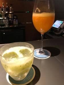 メインバー エメラルド