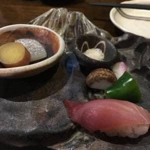 六方 じんのすけ