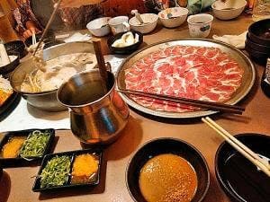 しゃぶしゃぶどん亭 戸田駅前店