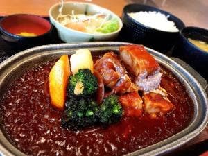 森の食卓 ミングル 砂川ハイウェイオアシス