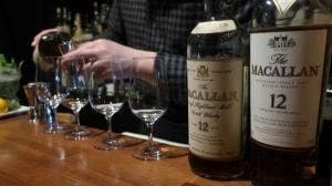 BAR Cask dor