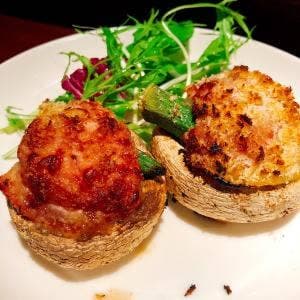 ばくらいワインダイニング