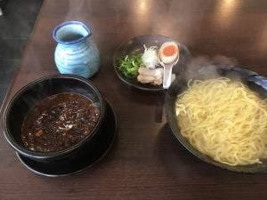 麺や潮風