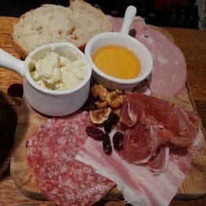 KirCHEN & MARKET ルクア大阪店