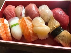 魚屋の鮨 寺本 阪急梅田店